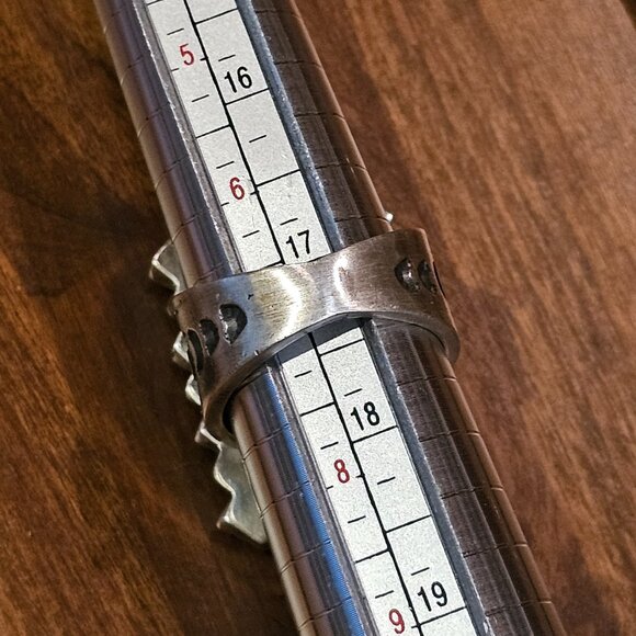 Navajo Sterling Silver and Turquoise Ring, size 7 - Picture 5 of 6